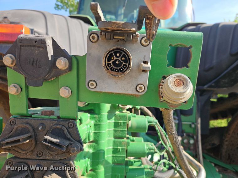image for item EO7289 2009 John Deere 9530T tractor