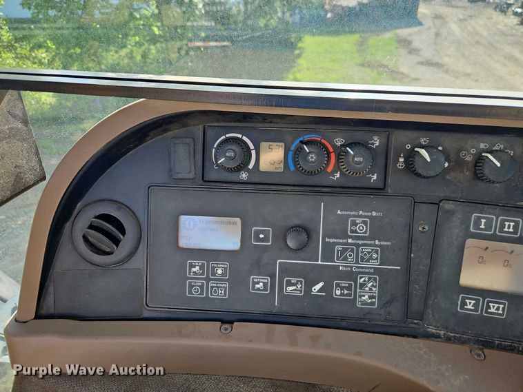 image for item EO7289 2009 John Deere 9530T tractor