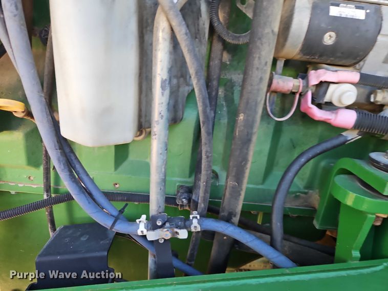 image for item EO7289 2009 John Deere 9530T tractor