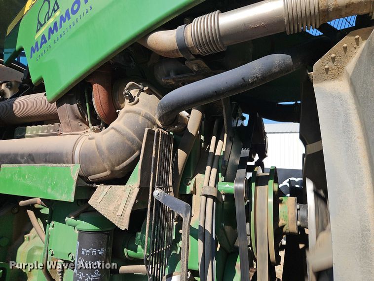 image for item EO7289 2009 John Deere 9530T tractor