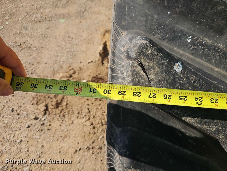 image for item EO7289 2009 John Deere 9530T tractor