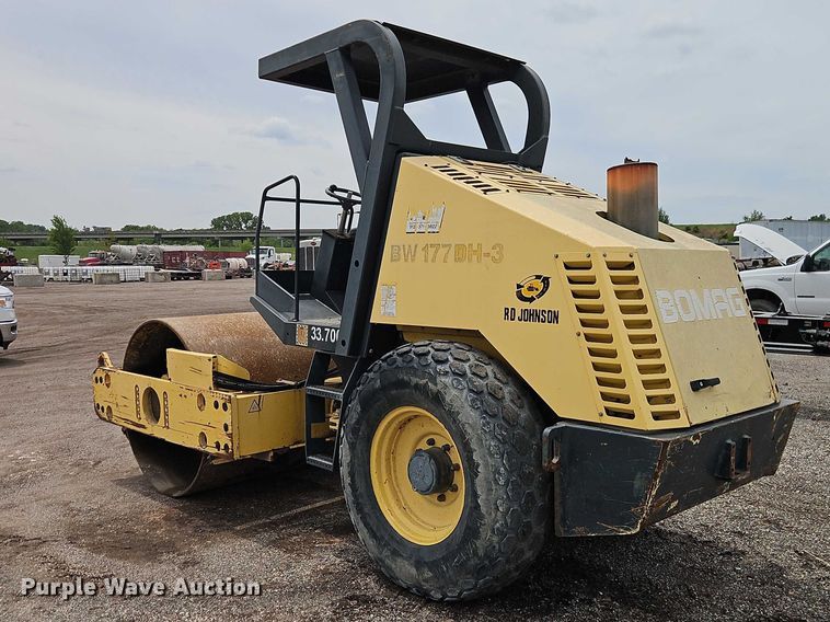 image for item EO7292 1999 Bomag BW177DH-3 single drum vibratory roller