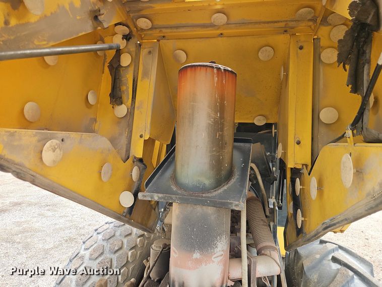 image for item EO7292 1999 Bomag BW177DH-3 single drum vibratory roller
