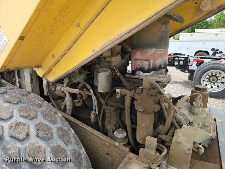 image for item EO7292 1999 Bomag BW177DH-3 single drum vibratory roller