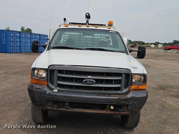 image for item EO7294 2000 Ford F450 Super Duty utility / service truck