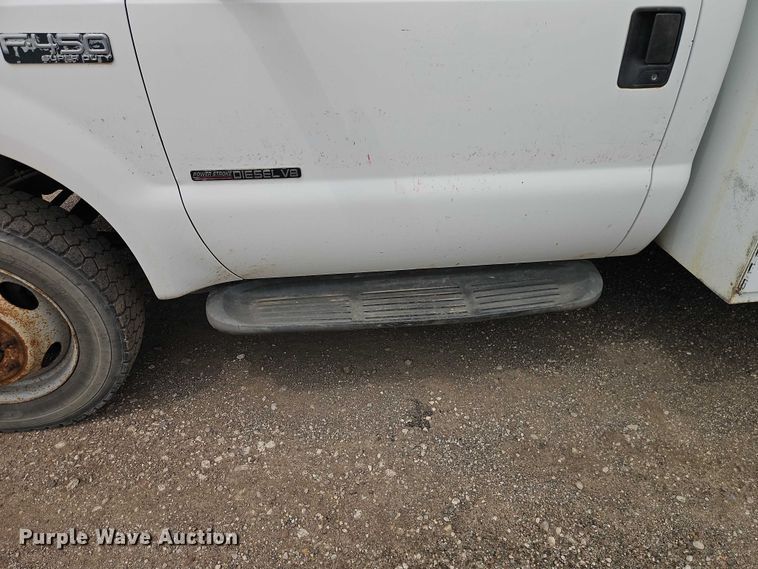 image for item EO7294 2000 Ford F450 Super Duty utility / service truck