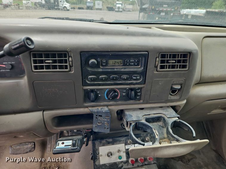 image for item EO7294 2000 Ford F450 Super Duty utility / service truck