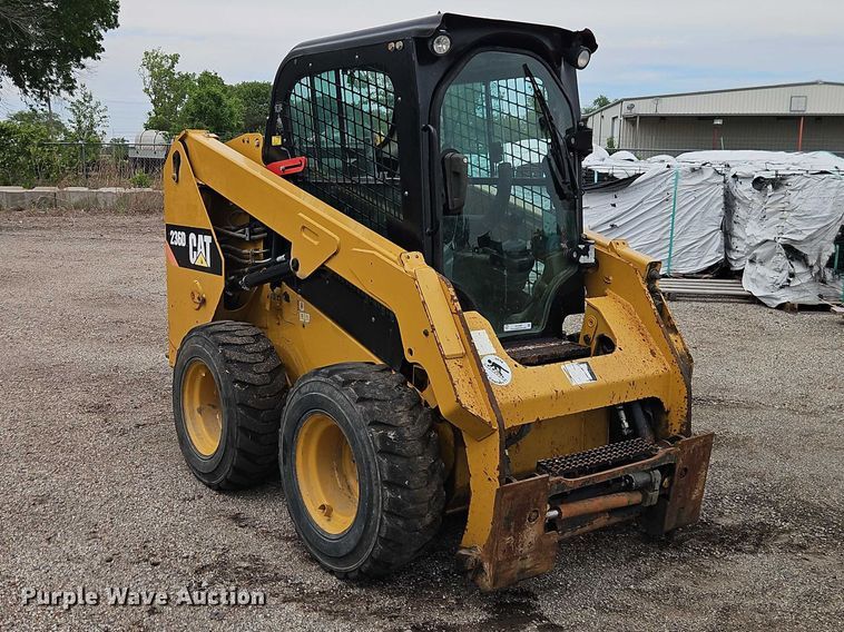 image for item EO7295 2016 Caterpillar 236D skid steer loader