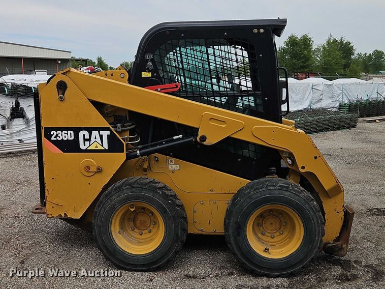 image for item EO7295 2016 Caterpillar 236D skid steer loader