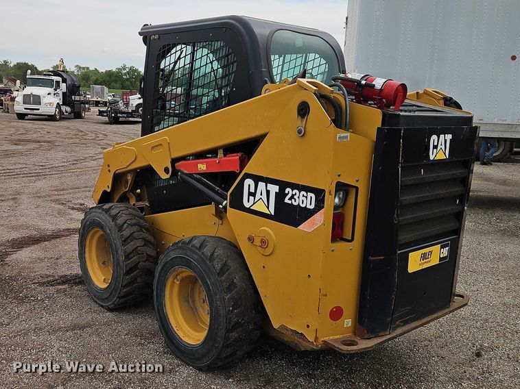 image for item EO7295 2016 Caterpillar 236D skid steer loader