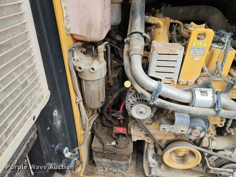 image for item EO7295 2016 Caterpillar 236D skid steer loader