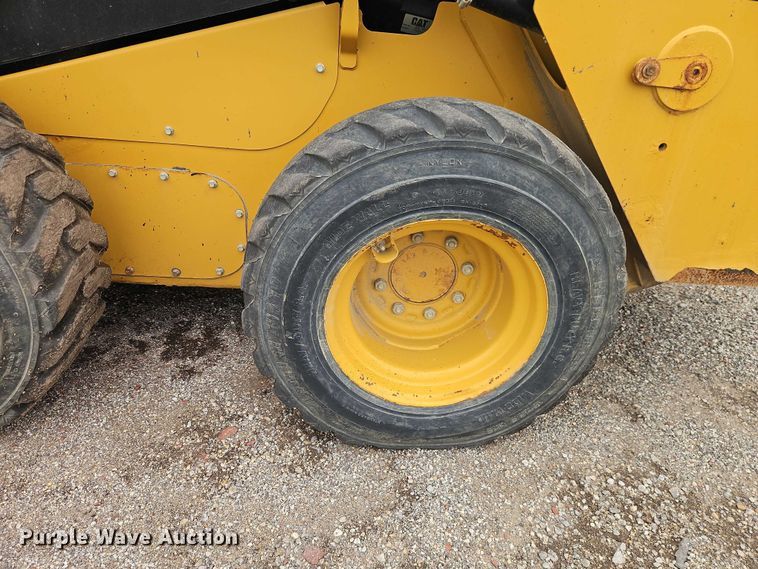 image for item EO7295 2016 Caterpillar 236D skid steer loader