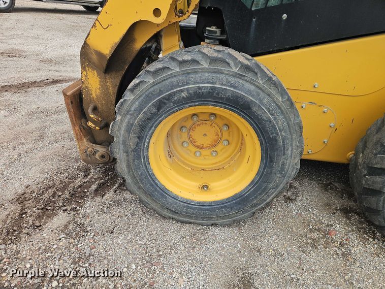 image for item EO7295 2016 Caterpillar 236D skid steer loader
