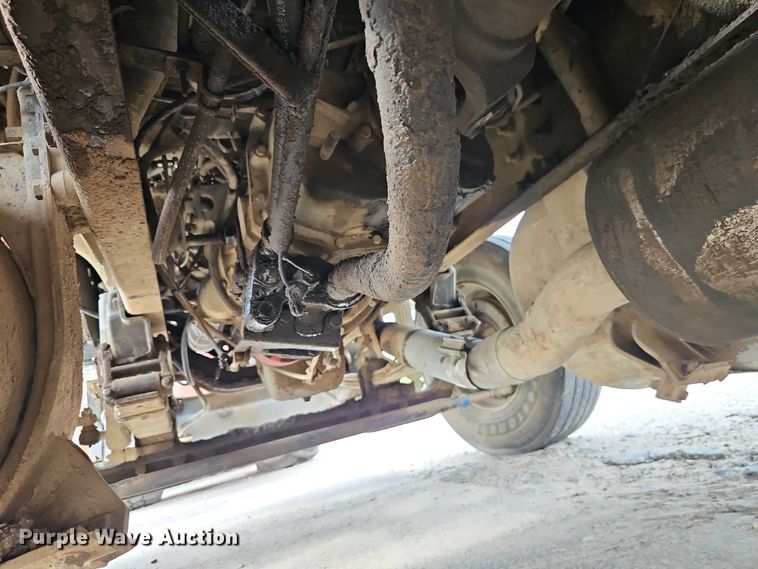 image for item EO7298 1995 Ford LN8000 dump truck