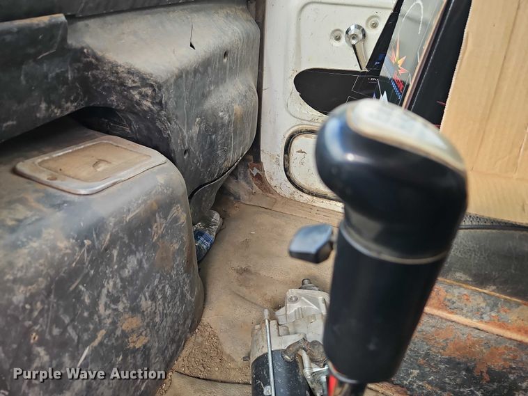 image for item EO7298 1995 Ford LN8000 dump truck