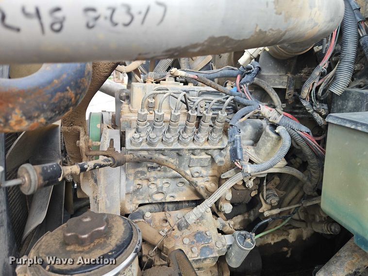 image for item EO7298 1995 Ford LN8000 dump truck
