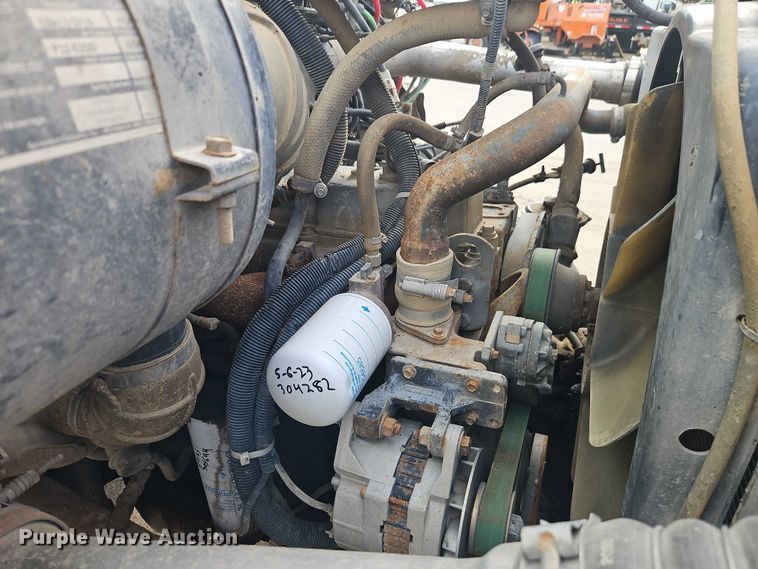 image for item EO7298 1995 Ford LN8000 dump truck