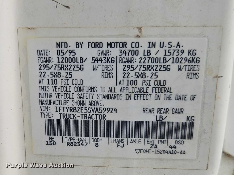image for item EO7298 1995 Ford LN8000 dump truck