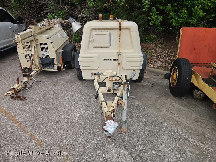 image for item EO7301 2006 Ingersoll Rand 185 air compressor