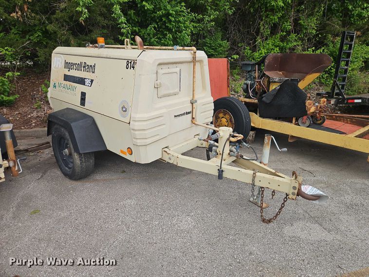 image for item EO7301 2006 Ingersoll Rand 185 air compressor