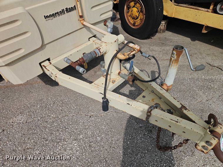 image for item EO7301 2006 Ingersoll Rand 185 air compressor
