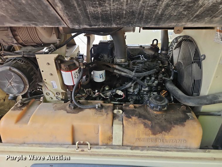 image for item EO7301 2006 Ingersoll Rand 185 air compressor