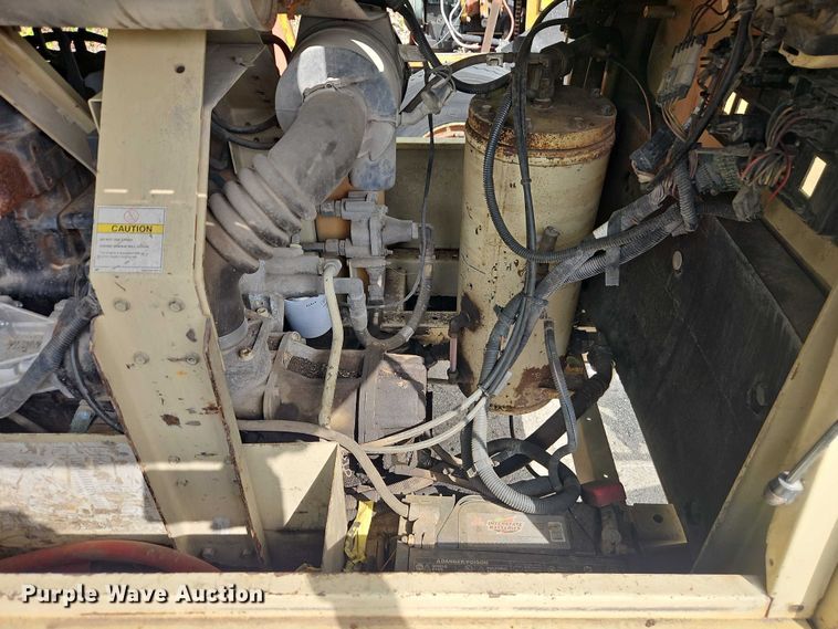 image for item EO7301 2006 Ingersoll Rand 185 air compressor