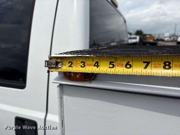 image for item EQ1458 2011 Ford F550 Super Duty  Crew Cab utility / service truck