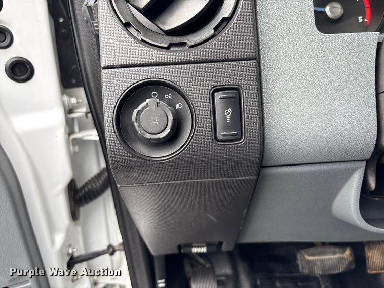 image for item EQ1458 2011 Ford F550 Super Duty  Crew Cab utility / service truck