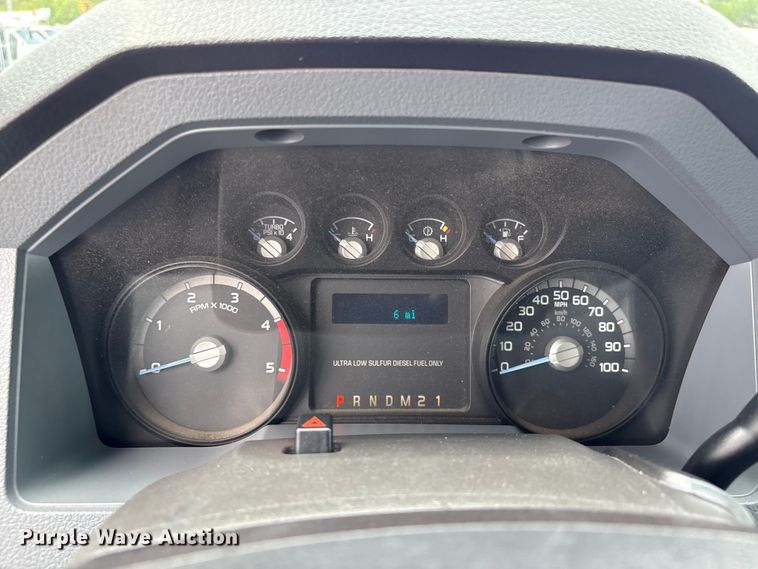 image for item EQ1458 2011 Ford F550 Super Duty  Crew Cab utility / service truck