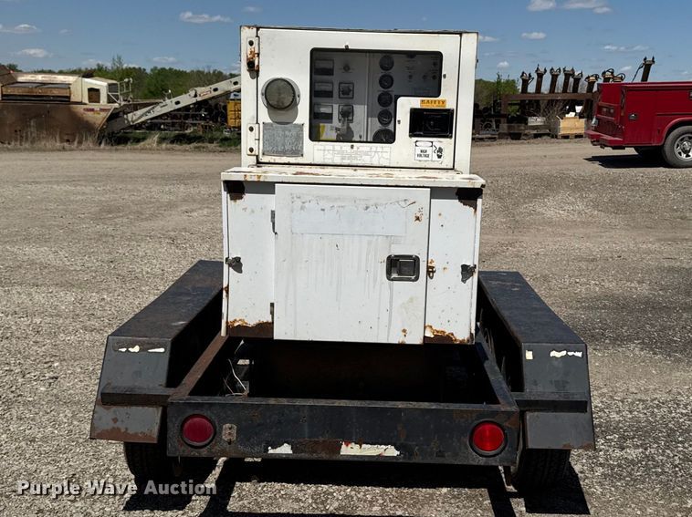image for item ER0462 Multiquip DCA445SSIUII generator