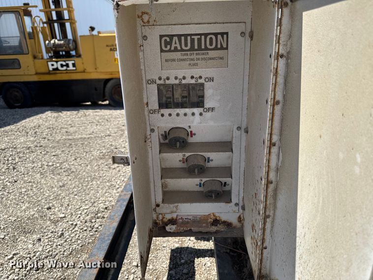 image for item ER0462 Multiquip DCA445SSIUII generator