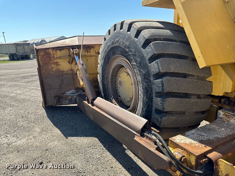 image for item ER0468 1996 Caterpillar 834B wheeled dozer