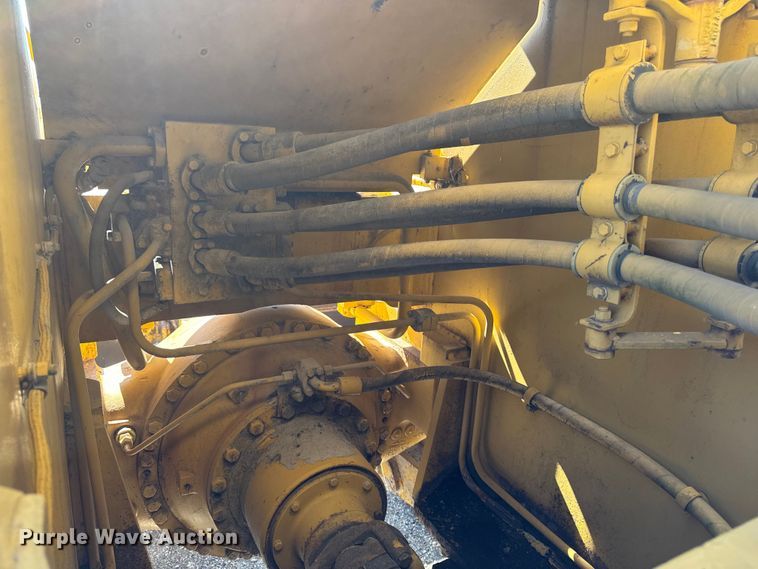 image for item ER0468 1996 Caterpillar 834B wheeled dozer