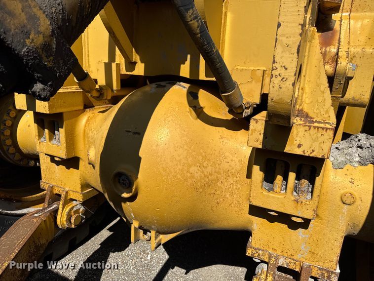 image for item ER0468 1996 Caterpillar 834B wheeled dozer