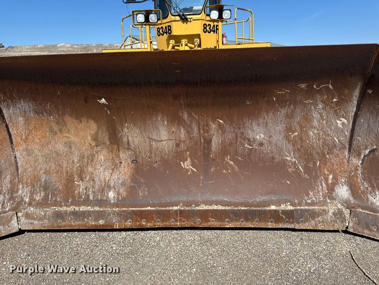image for item ER0468 1996 Caterpillar 834B wheeled dozer