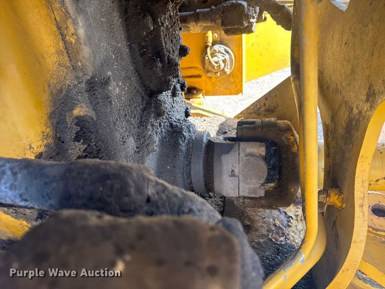 image for item ER0468 1996 Caterpillar 834B wheeled dozer