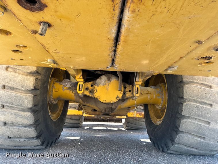 image for item ER0468 1996 Caterpillar 834B wheeled dozer