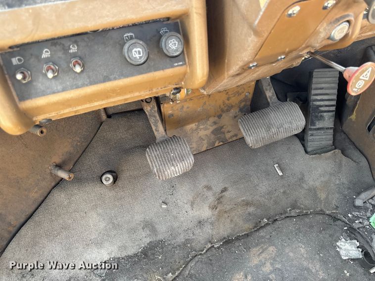 image for item ER0468 1996 Caterpillar 834B wheeled dozer