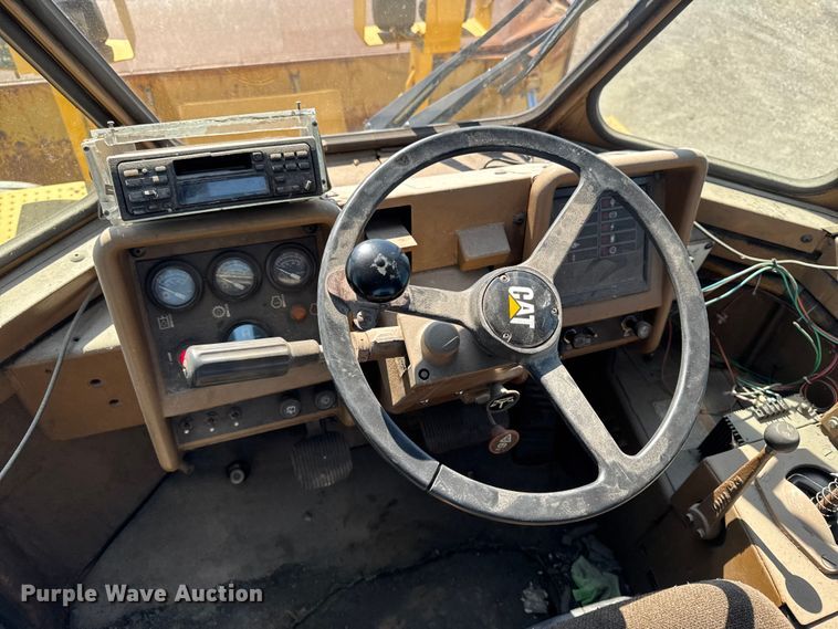image for item ER0468 1996 Caterpillar 834B wheeled dozer