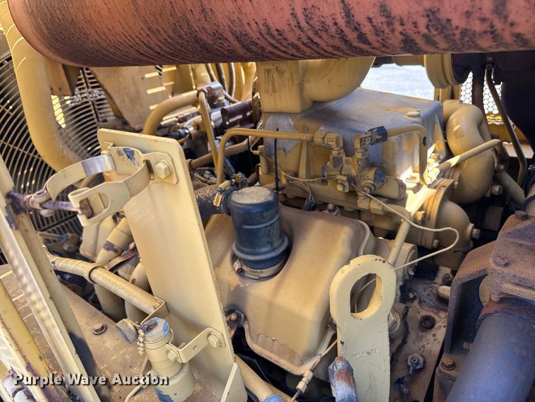 image for item ER0468 1996 Caterpillar 834B wheeled dozer