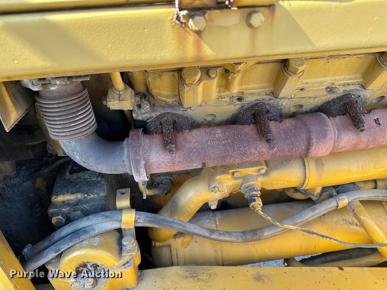 image for item ER0468 1996 Caterpillar 834B wheeled dozer