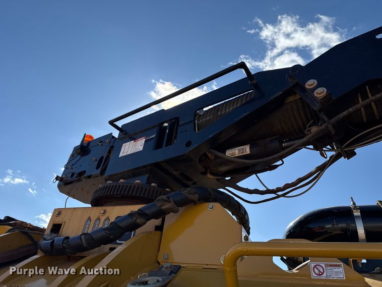 image for item ES5979 2023 Mack Granite hydrovac truck