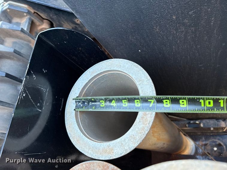 image for item ES5979 2023 Mack Granite hydrovac truck