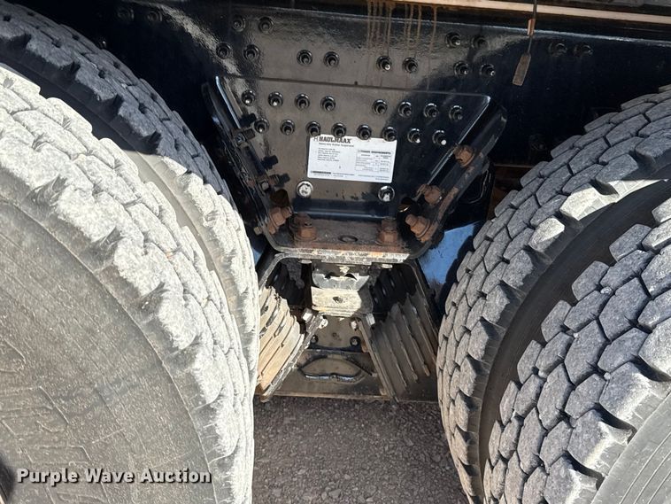 image for item ES5979 2023 Mack Granite hydrovac truck