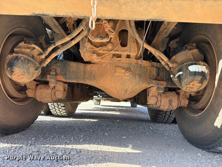 image for item ES5979 2023 Mack Granite hydrovac truck