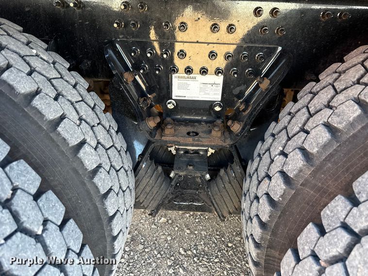 image for item ES5979 2023 Mack Granite hydrovac truck