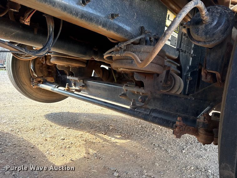 image for item ES5979 2023 Mack Granite hydrovac truck