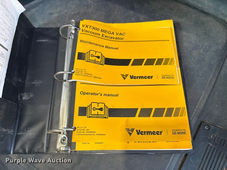 image for item ES5979 2023 Mack Granite hydrovac truck