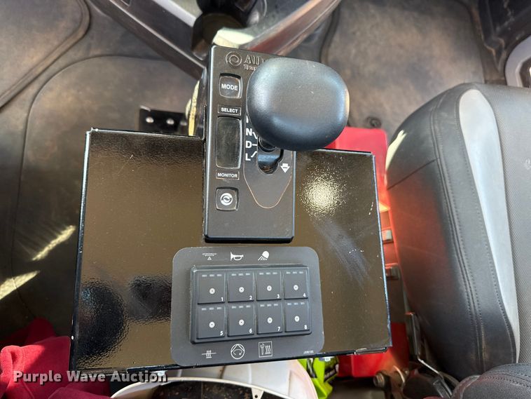 image for item ES5979 2023 Mack Granite hydrovac truck